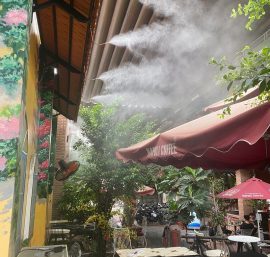 Hệ thống phun sương tạo ẩm cho quán cà phê